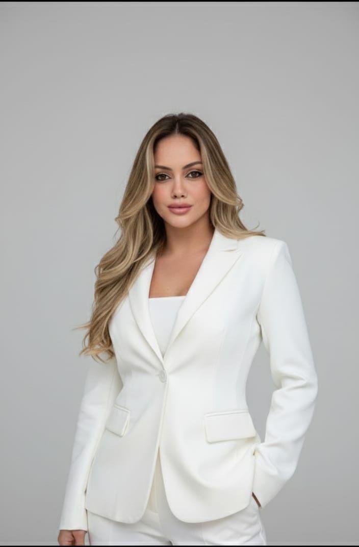 Dra. Fernanda Teixeira